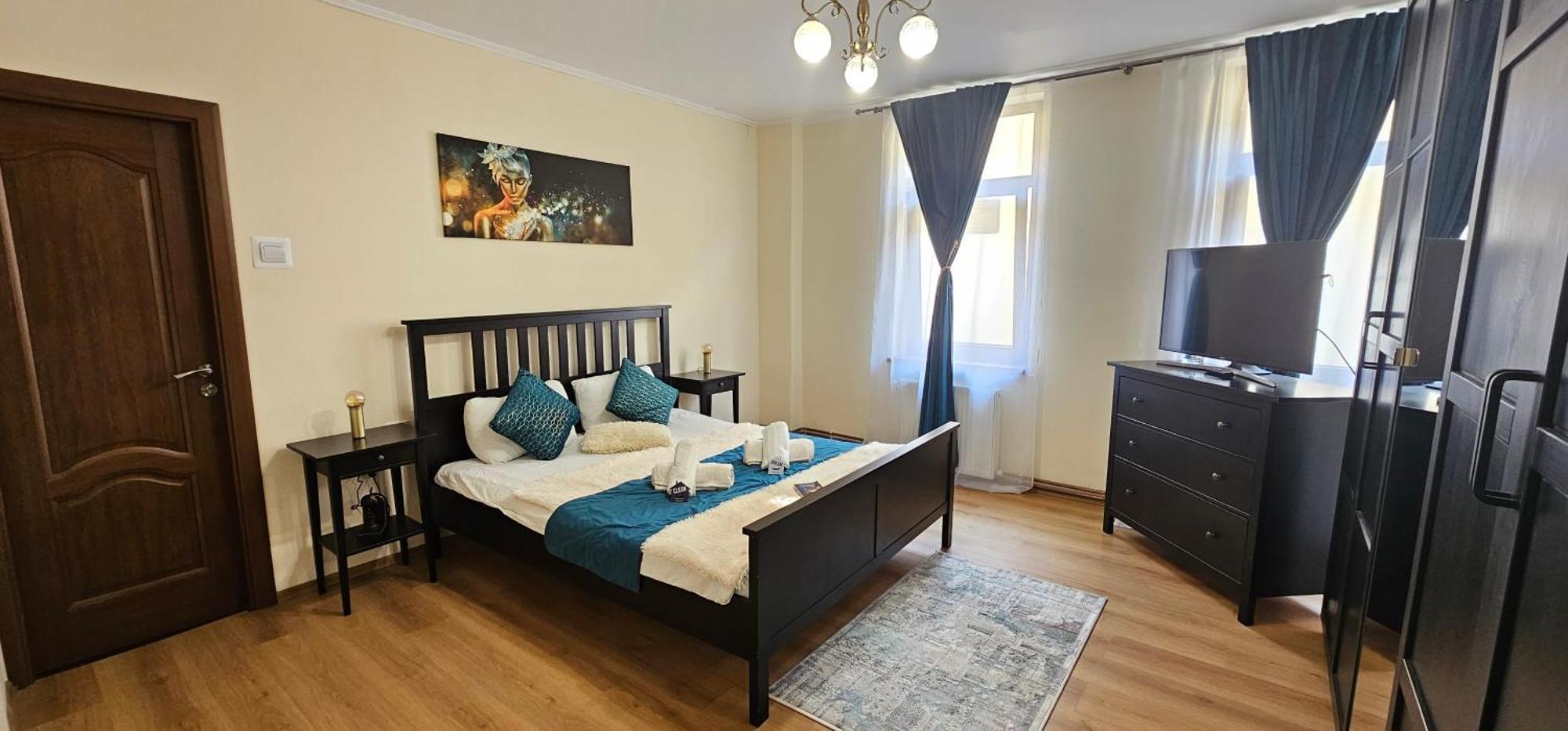 Happy Mood Apartment 5 Braşov Buitenkant foto